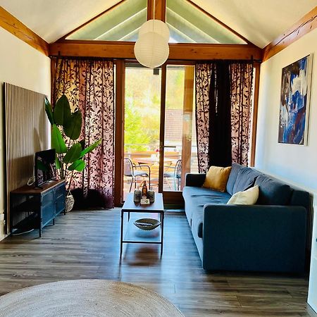 Appartement Mit Blick Ins Gruene Viereth-Trunstadt Bagian luar foto