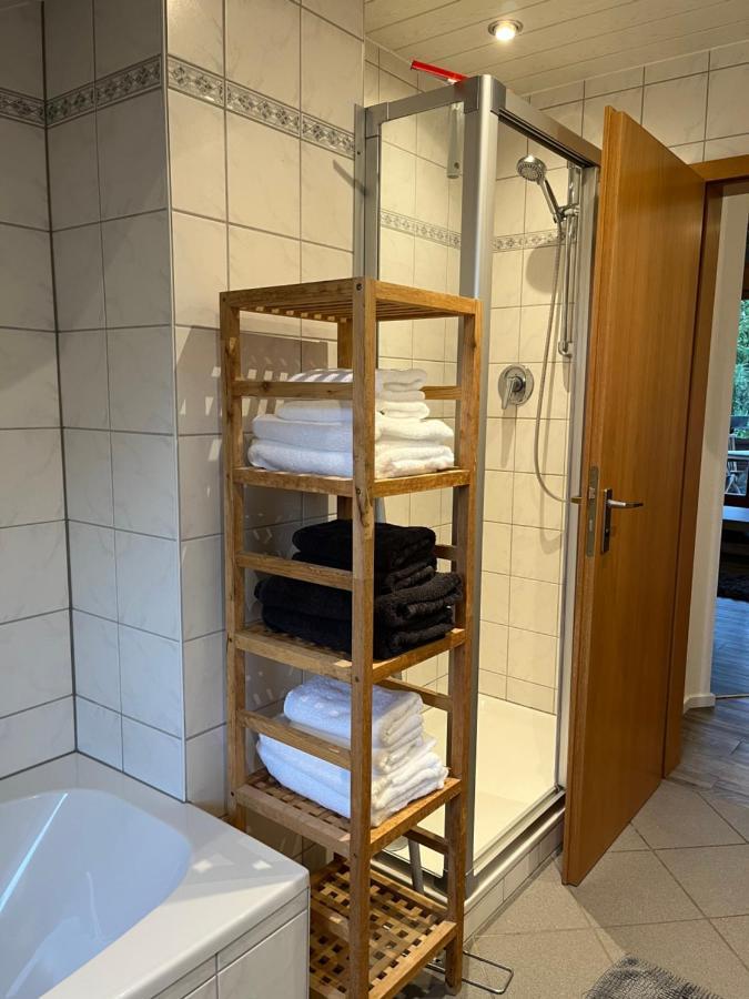 Appartement Mit Blick Ins Gruene Viereth-Trunstadt Bagian luar foto