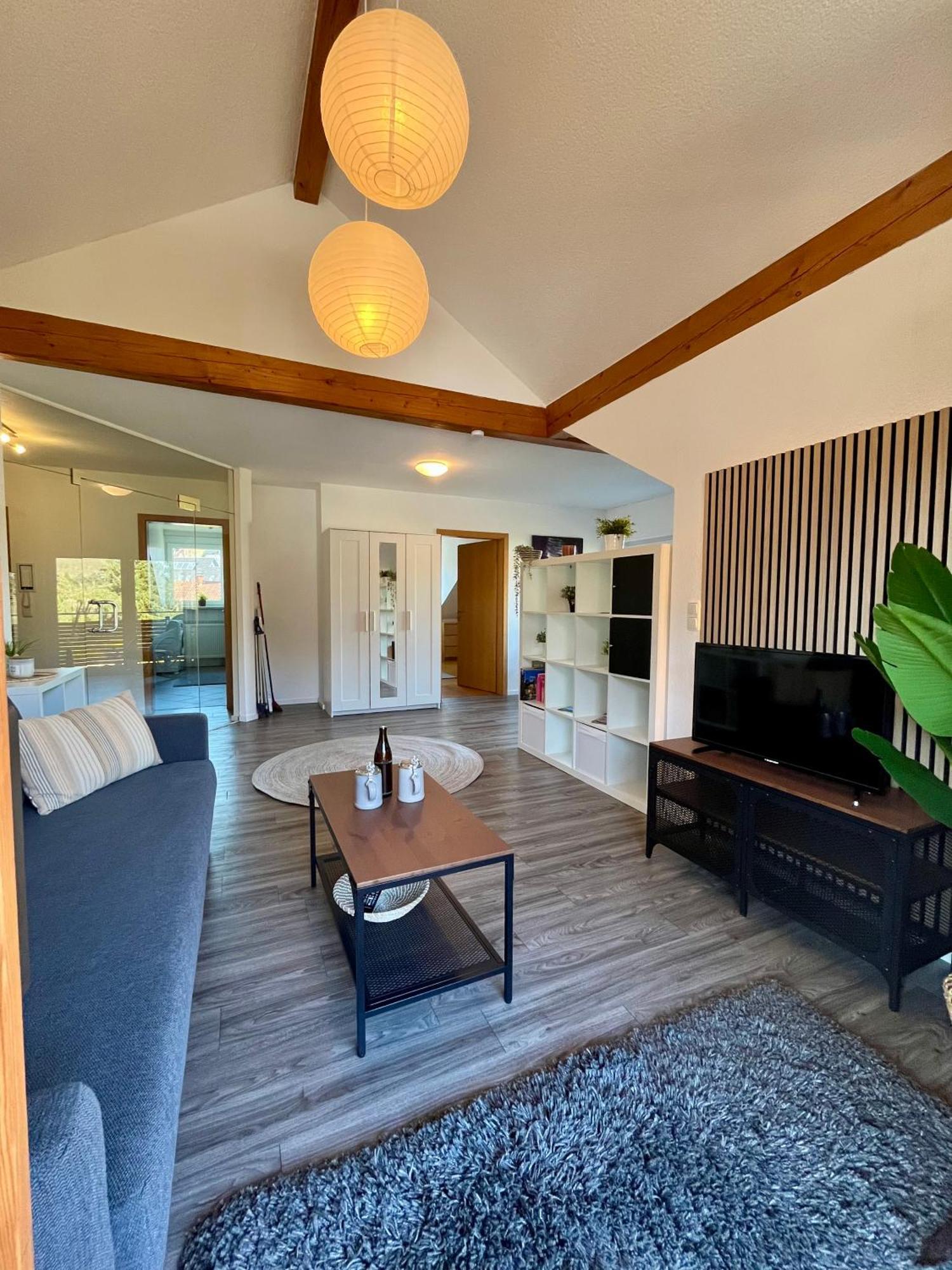 Appartement Mit Blick Ins Gruene Viereth-Trunstadt Bagian luar foto