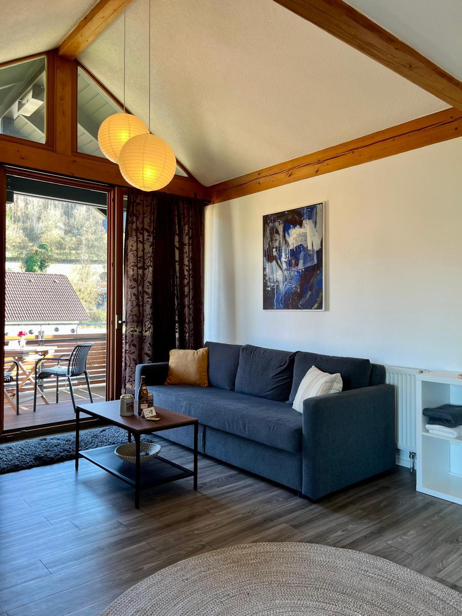 Appartement Mit Blick Ins Gruene Viereth-Trunstadt Bagian luar foto